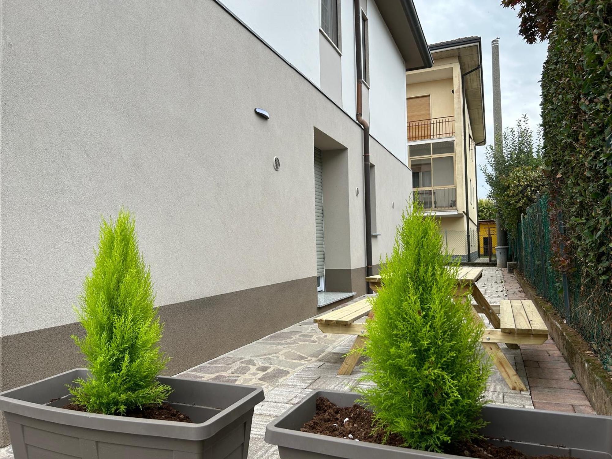 Treviolo - Immobili E Soluzioni Rent Apartment Luaran gambar